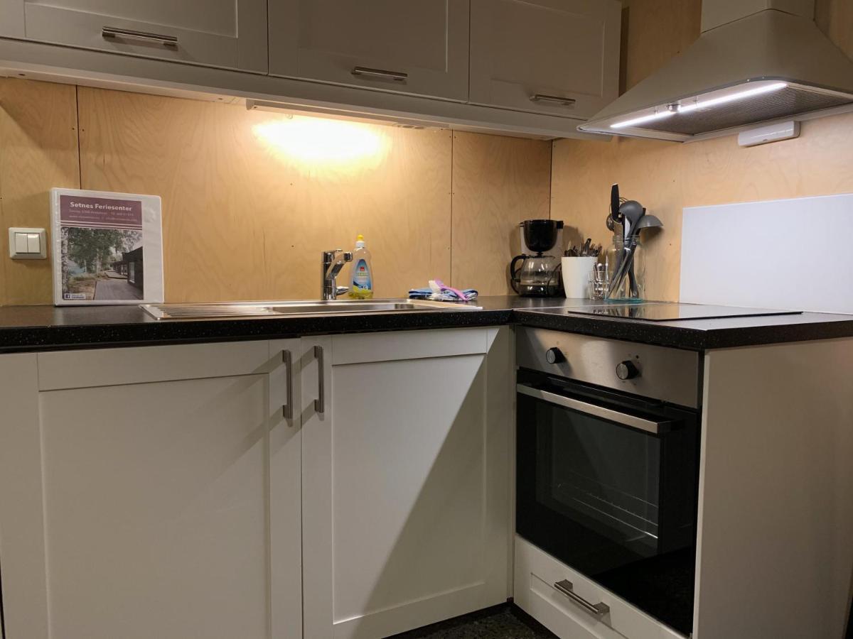 Setnes Feriesenter Hostel Veblungsnes ภายนอก รูปภาพ