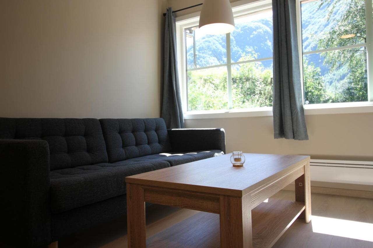 Setnes Feriesenter Hostel Veblungsnes ภายนอก รูปภาพ
