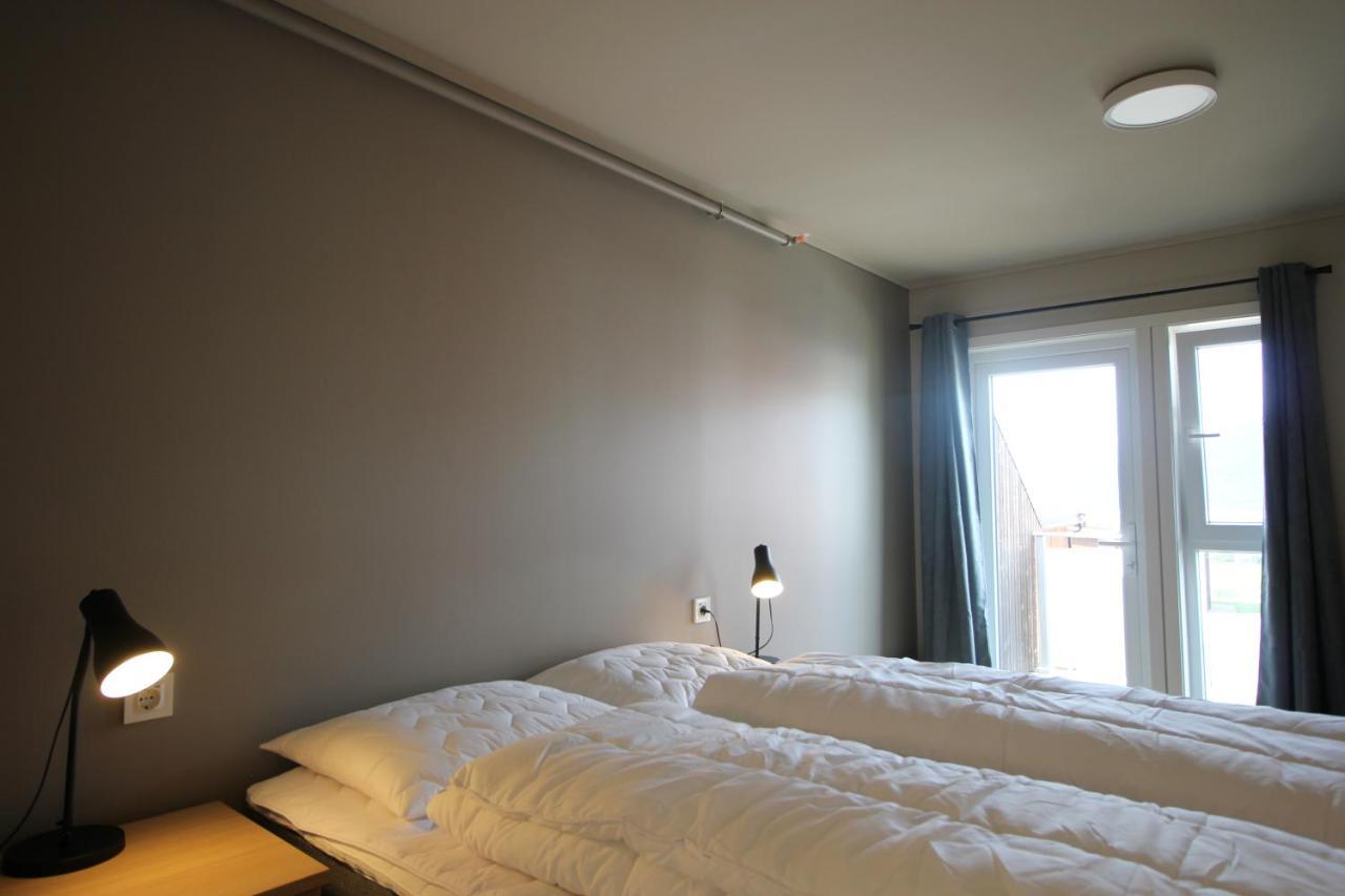 Setnes Feriesenter Hostel Veblungsnes ภายนอก รูปภาพ